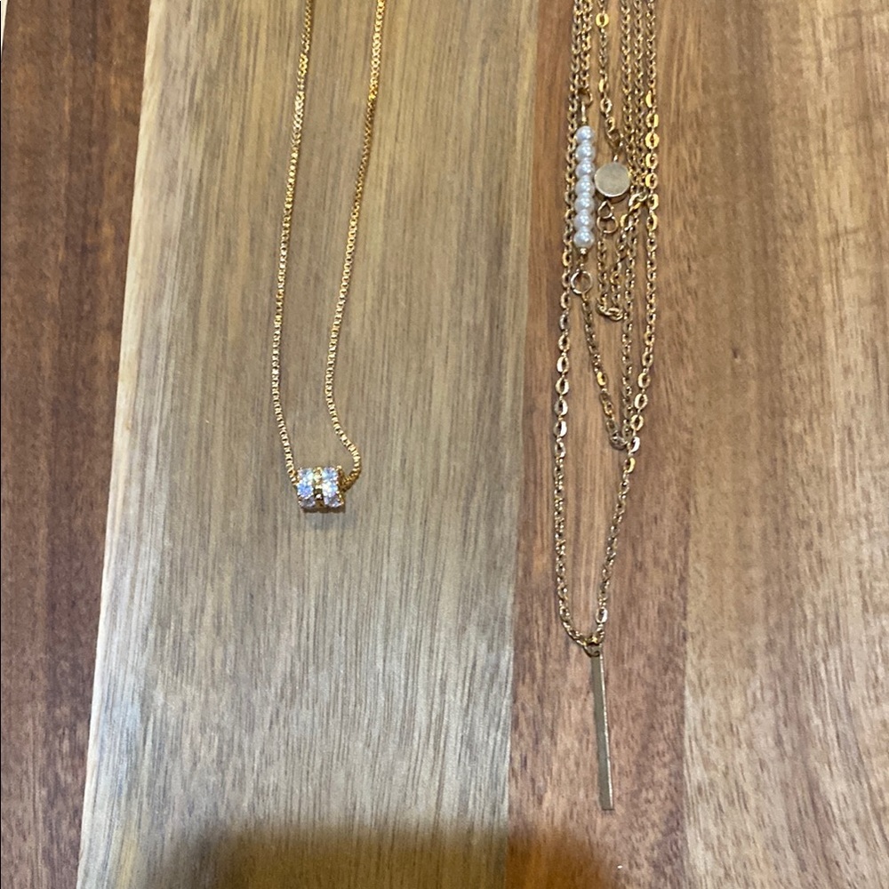 4/$20 2 gold costume jewelry necklaces